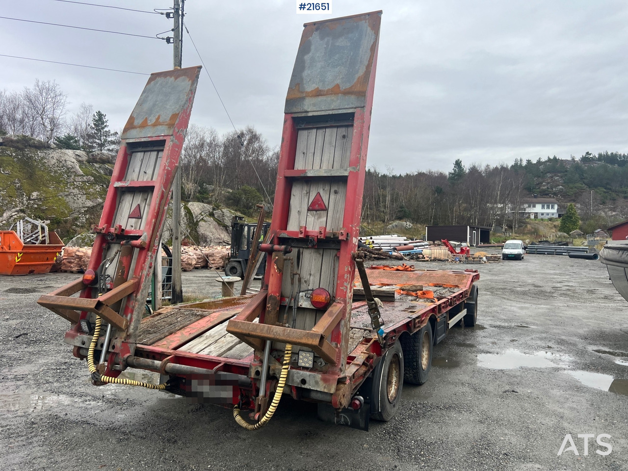 Damm 3 akslet maskinhenger m/ hydrauliske kjørebroer - Reboque transporte de veículos: foto 4 Damm 3 akslet maskinhenger m/ hydrauliske kjørebroer - Reboque transporte de veículos: foto 4