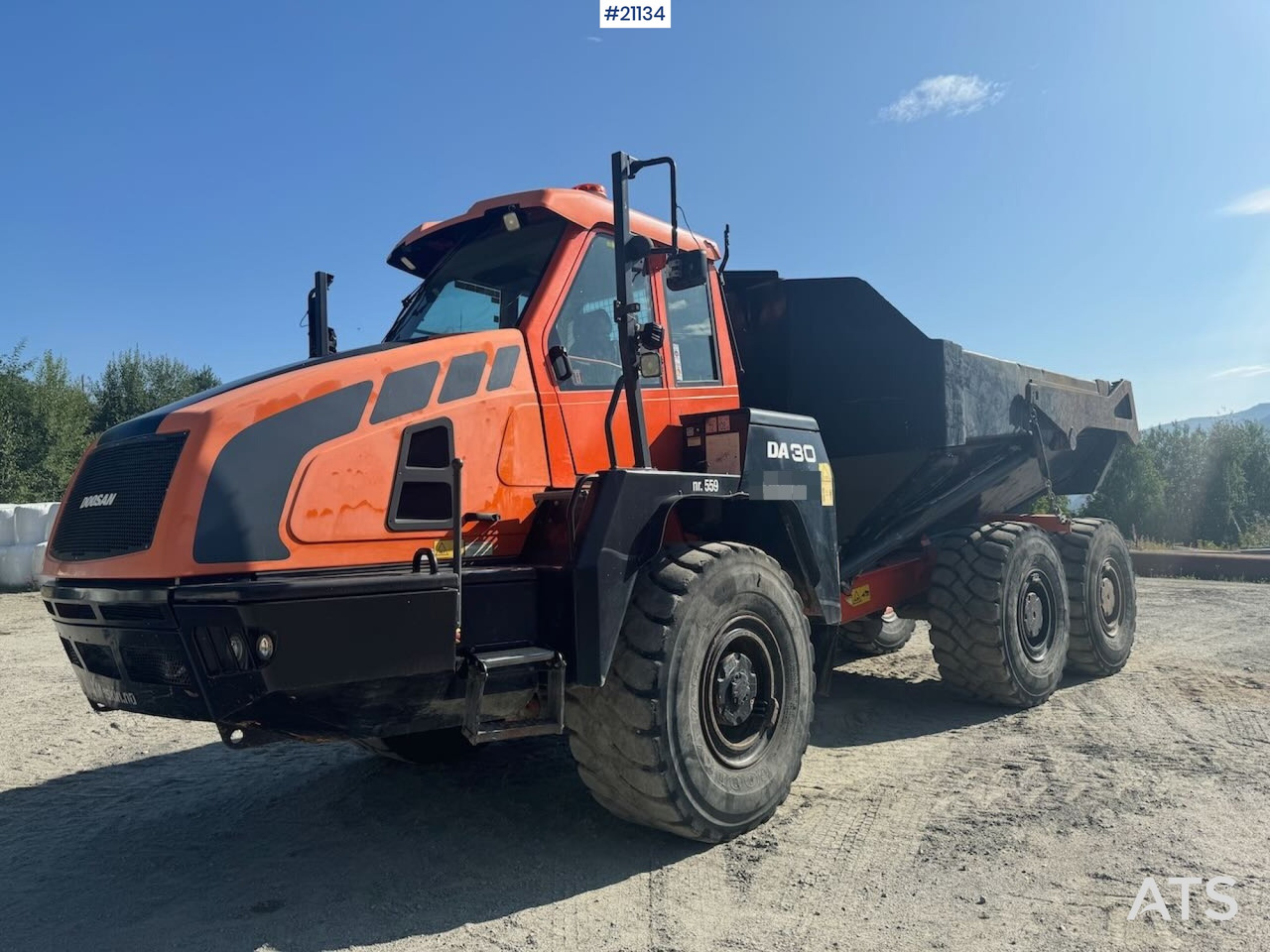 Doosan DA 30 - Caminhão articulado: foto 1 Doosan DA 30 - Caminhão articulado: foto 1