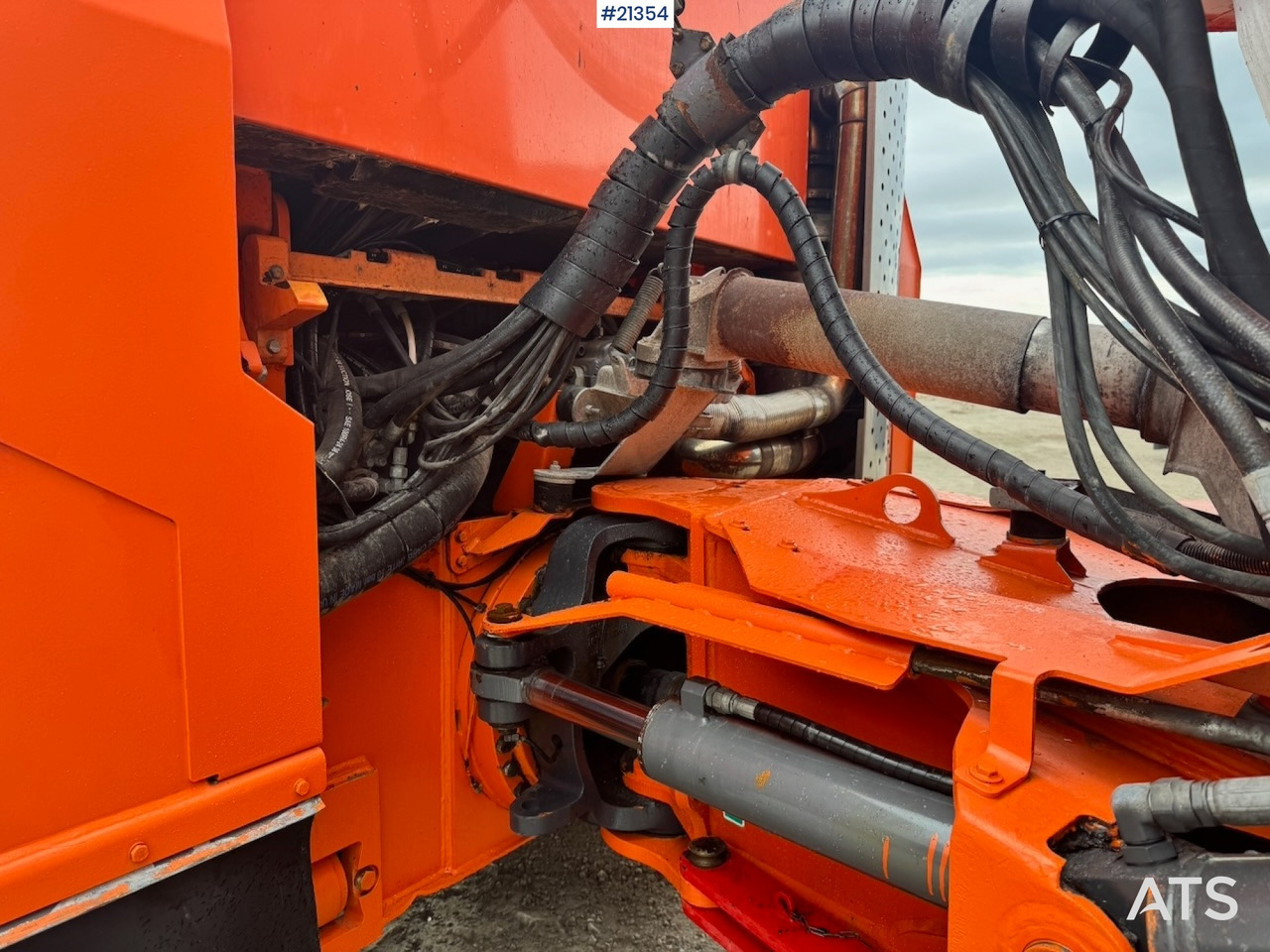 Caminhão articulado Doosan DA30: foto 29