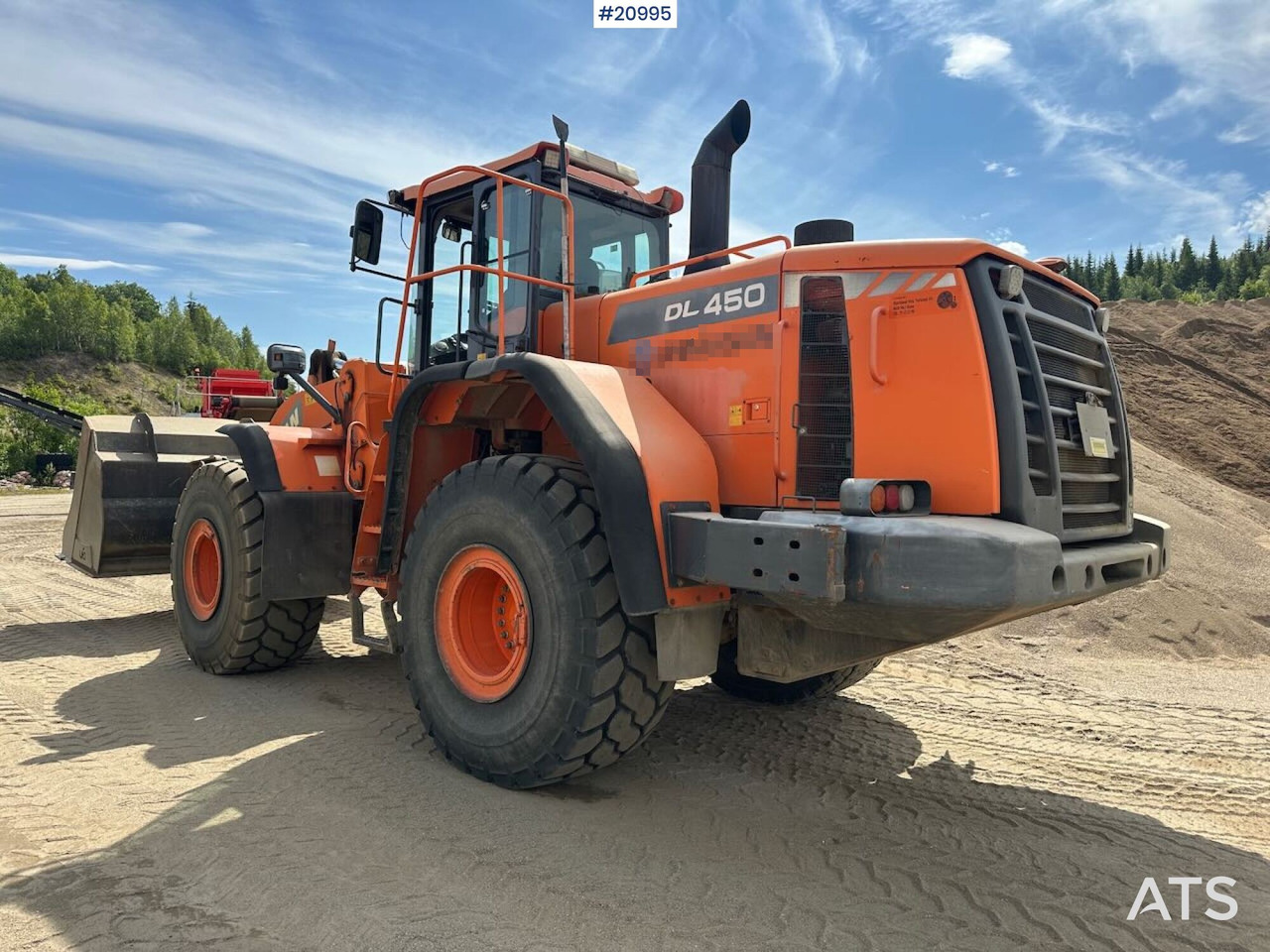 Doosan DL 450-3 - Pá carregadora de rodas: foto 4 Doosan DL 450-3 - Pá carregadora de rodas: foto 4