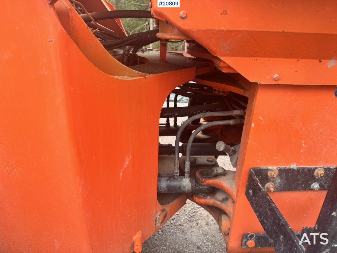 Pá carregadora de rodas Fiat Hitachi W130PL: foto 14