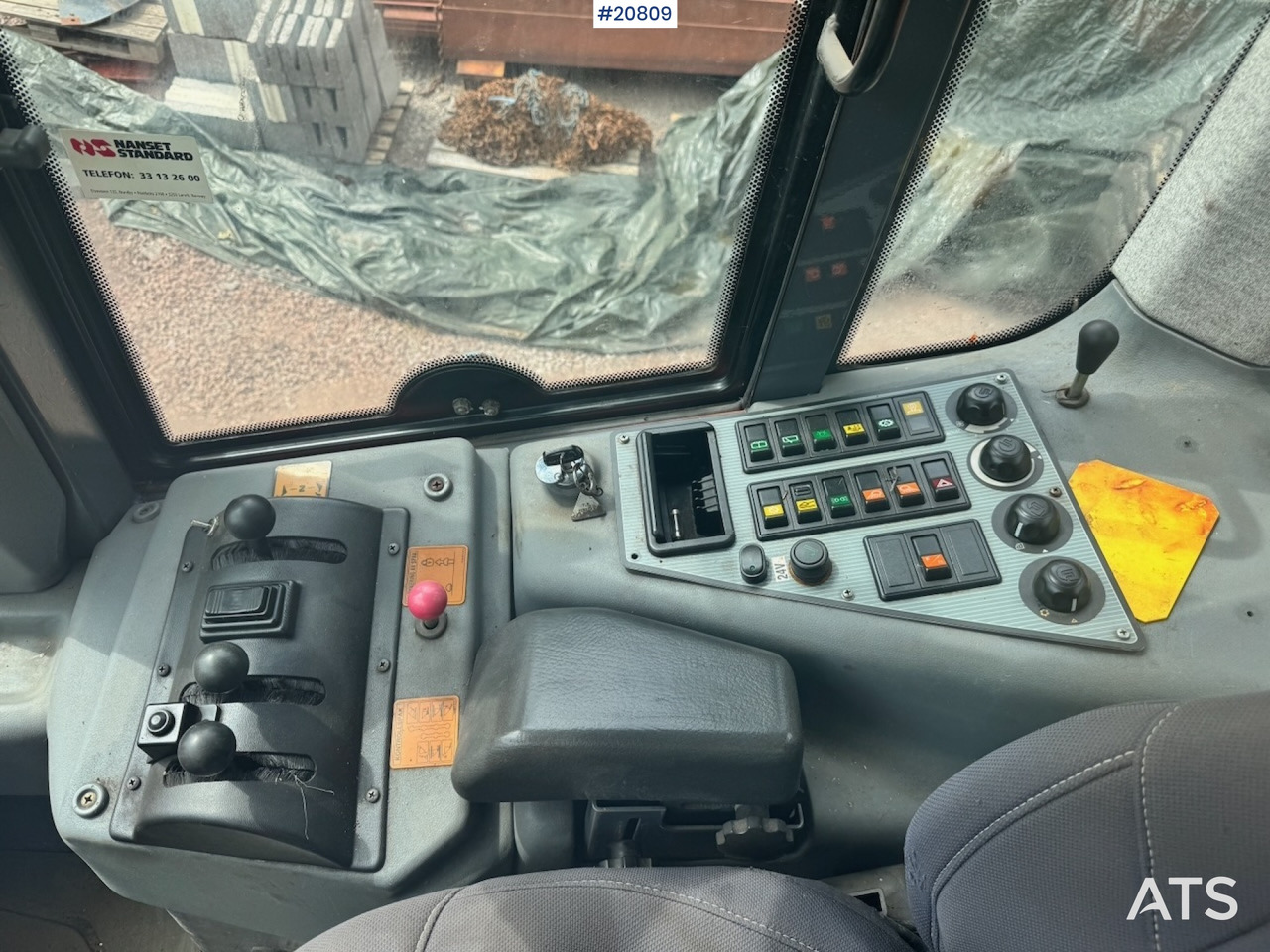 Pá carregadora de rodas Fiat Hitachi W130PL: foto 27