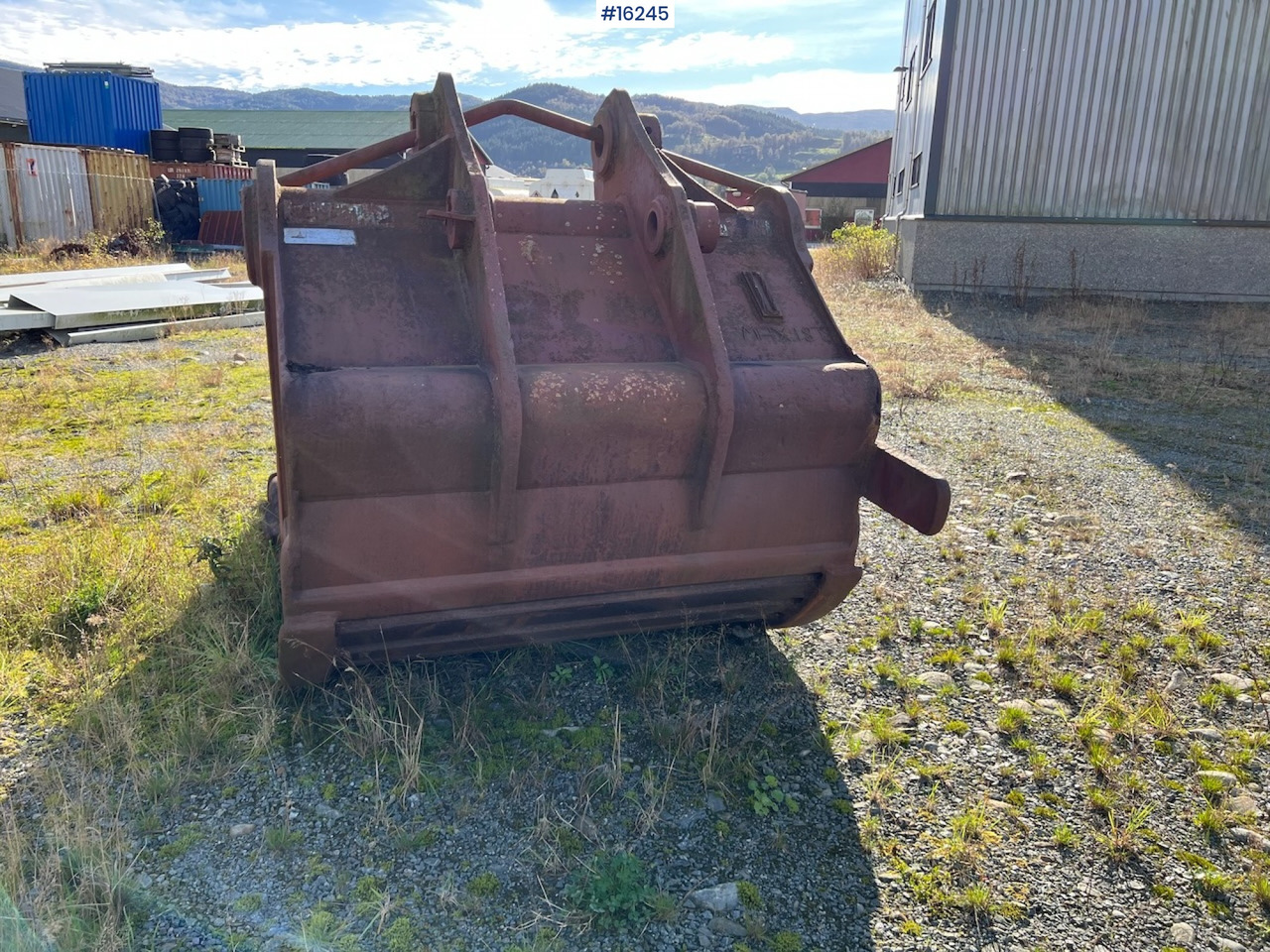 Balde escavadora Gjerstad Graveskuffe: foto 8