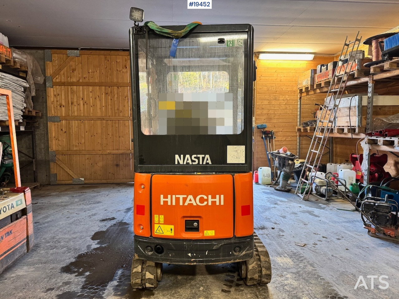 Hitachi ZX19-6CR - Escavadeira: foto 4 Hitachi ZX19-6CR - Escavadeira: foto 4