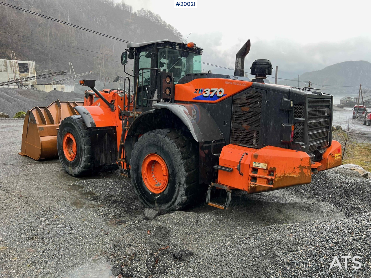 Hitachi zw370-6 - Pá carregadora de rodas: foto 4 Hitachi zw370-6 - Pá carregadora de rodas: foto 4