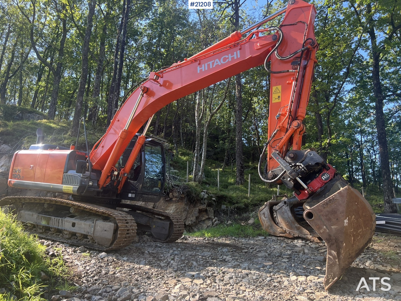Hitachi zx190lc-5B gravemaskin m/ rototilt, pusseskuffe, graveskuffe og dyrkningsskuffe - Escavadora de rastos: foto 4 Hitachi zx190lc-5B gravemaskin m/ rototilt, pusseskuffe, graveskuffe og dyrkningsskuffe - Escavadora de rastos: foto 4