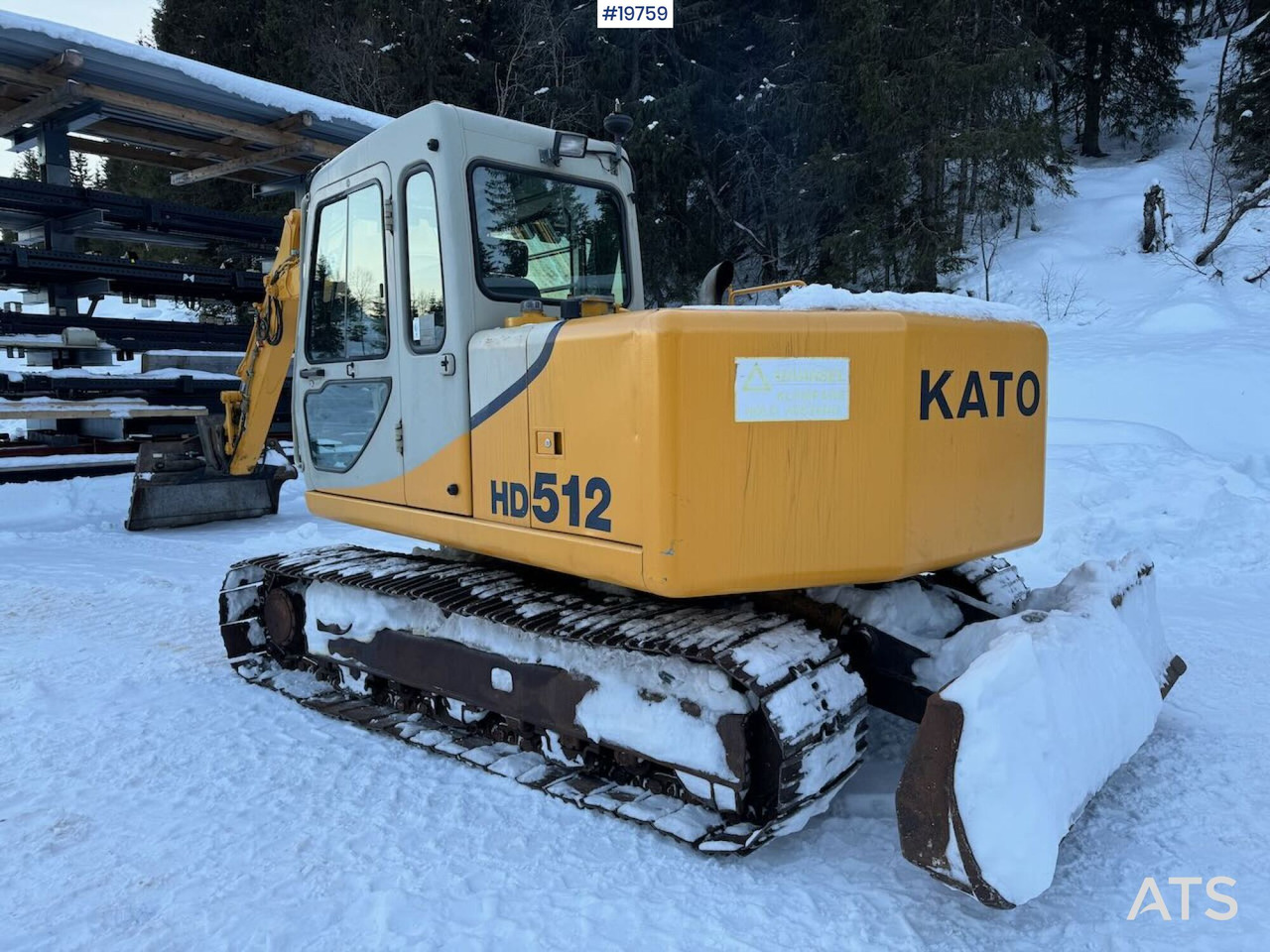 Kato HD512E - Escavadeira: foto 5 Kato HD512E - Escavadeira: foto 5