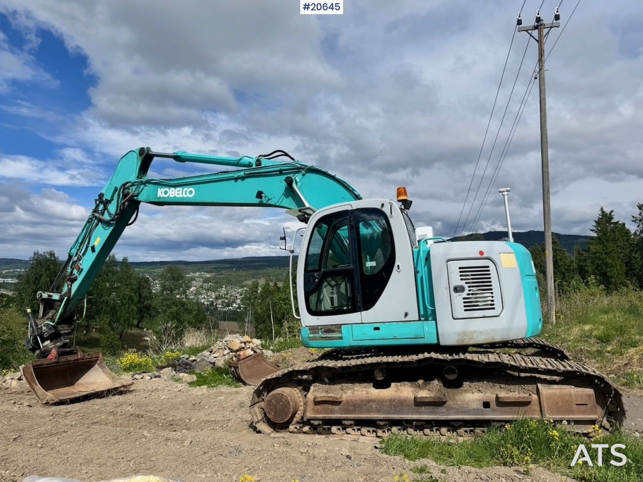 Kobelco SK235SR - Escavadeira: foto 2 Kobelco SK235SR - Escavadeira: foto 2