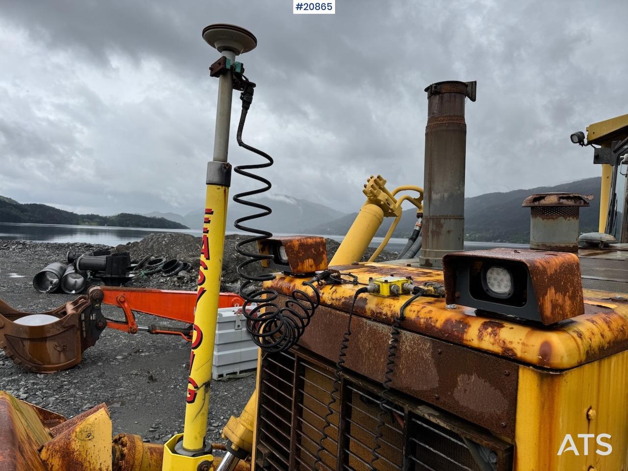 Buldôzer Komatsu D 375 A: foto 22