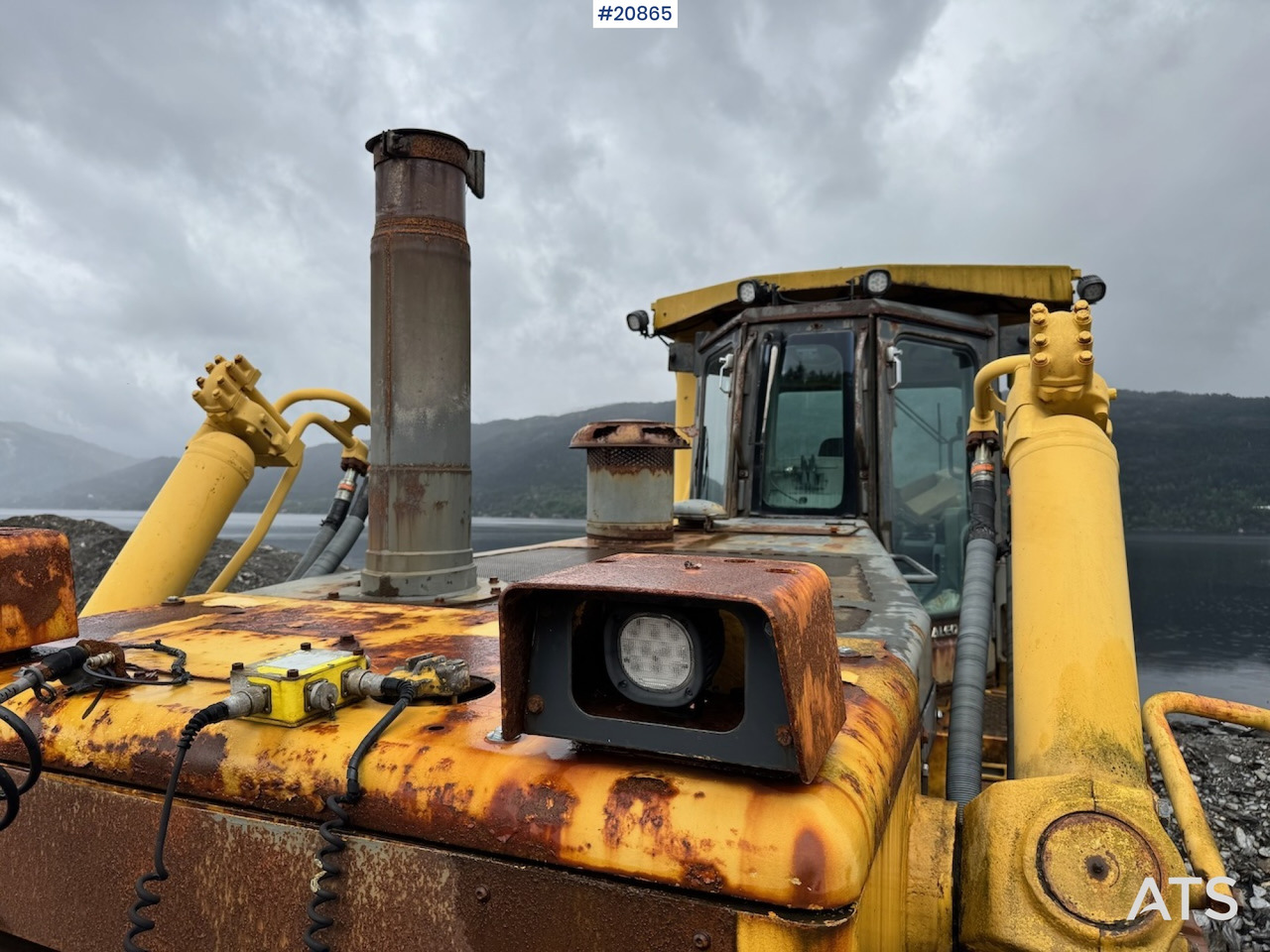 Buldôzer Komatsu D 375 A: foto 15