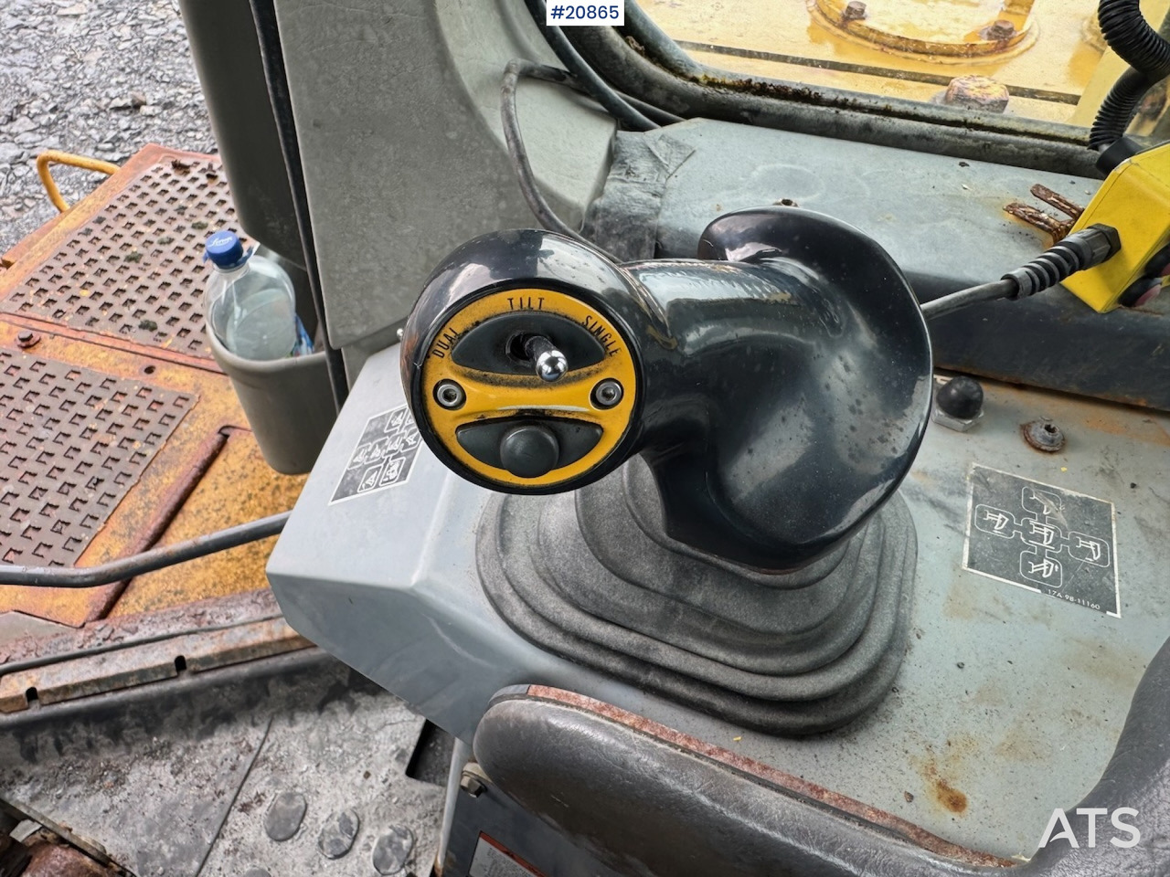 Buldôzer Komatsu D 375 A: foto 33