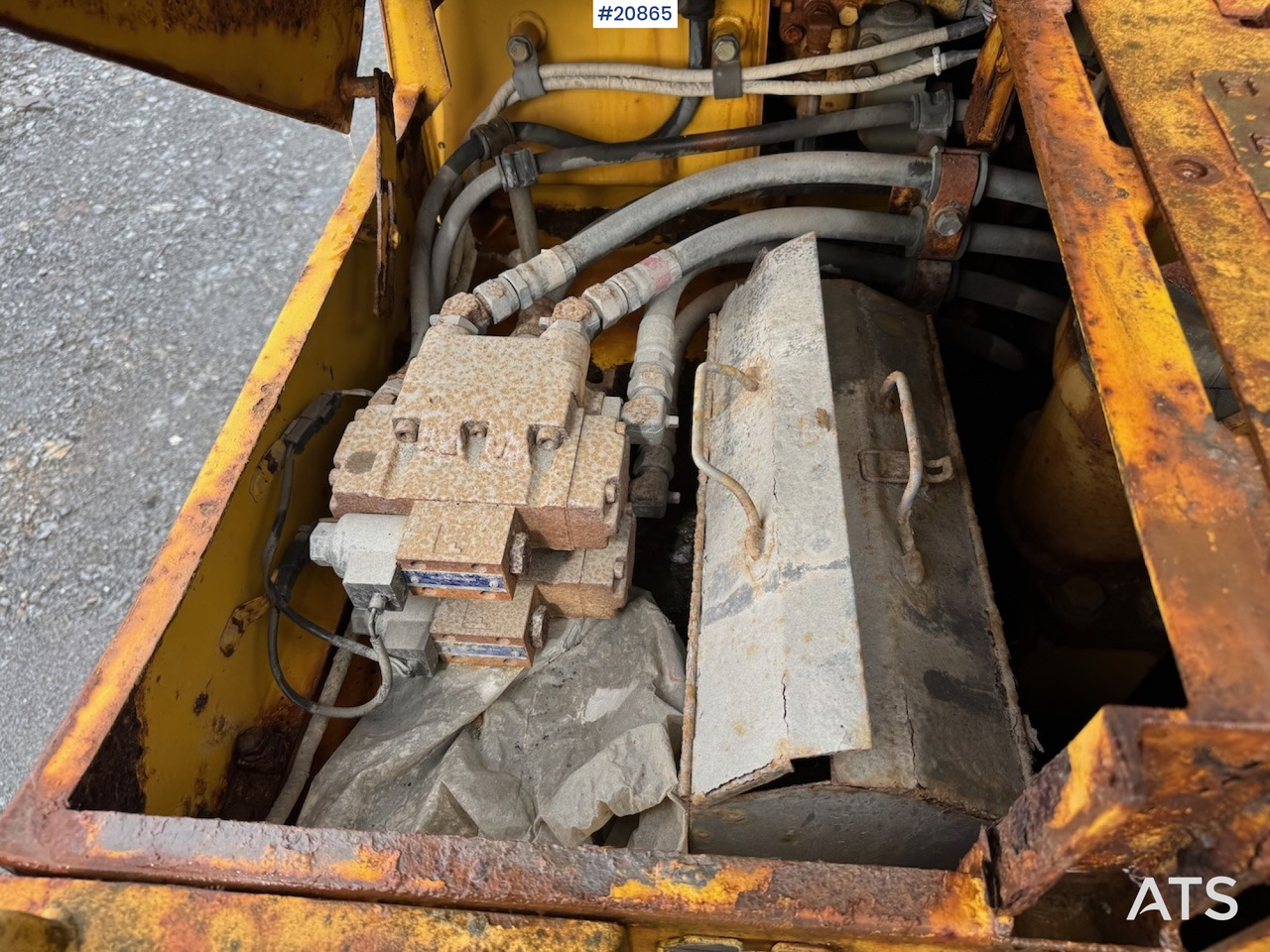 Buldôzer Komatsu D 375 A: foto 43