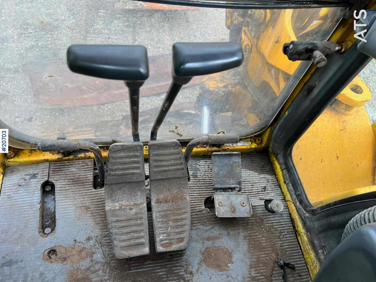 Escavadeira Komatsu PC75: foto 43