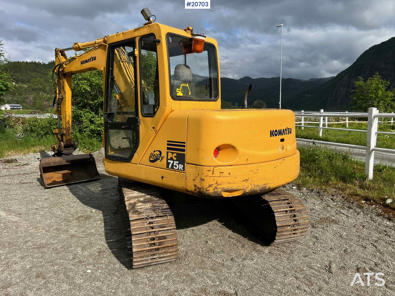 Escavadeira Komatsu PC75: foto 23