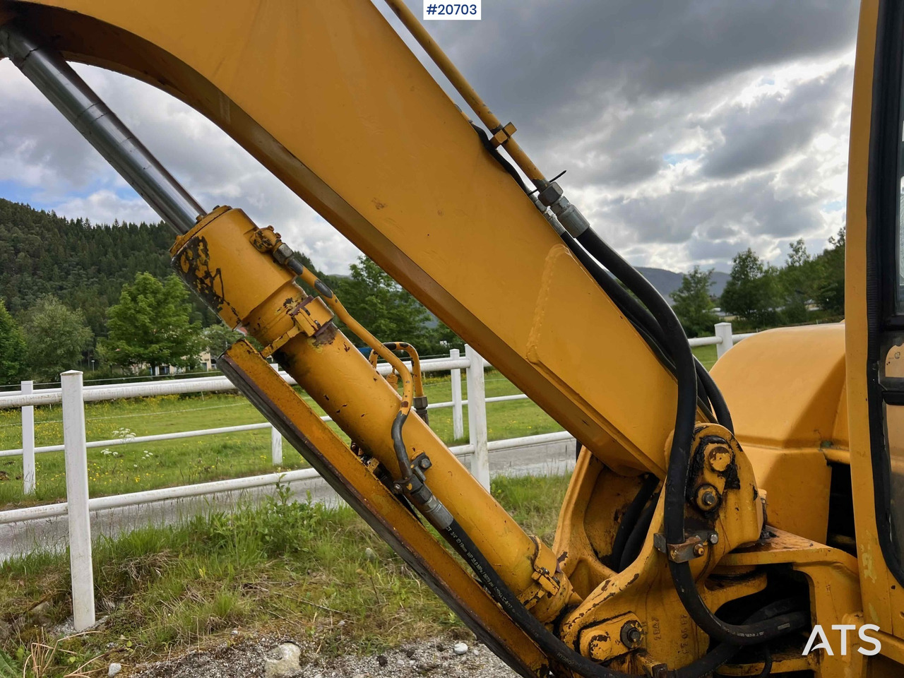 Escavadeira Komatsu PC75: foto 27