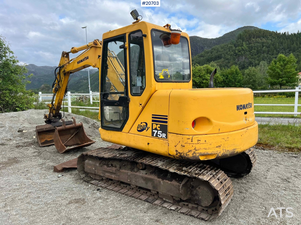 Escavadeira Komatsu PC75: foto 22