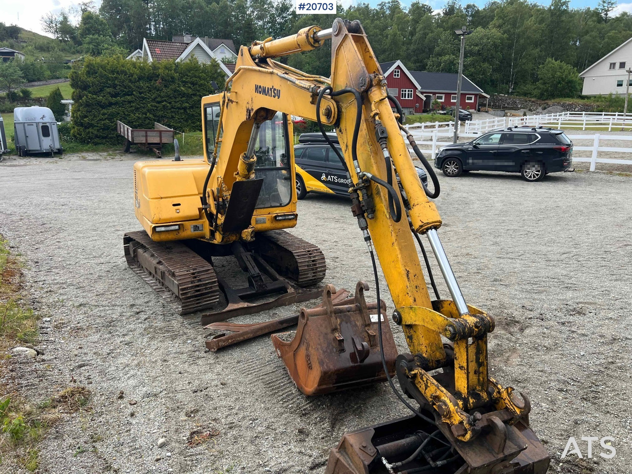 Escavadeira Komatsu PC75: foto 14