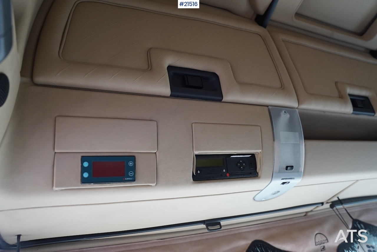 Camião polibenne MAN Man TGX 35.560 8x4 tridem krokbil: foto 40 Camião polibenne MAN Man TGX 35.560 8x4 tridem krokbil: foto 40