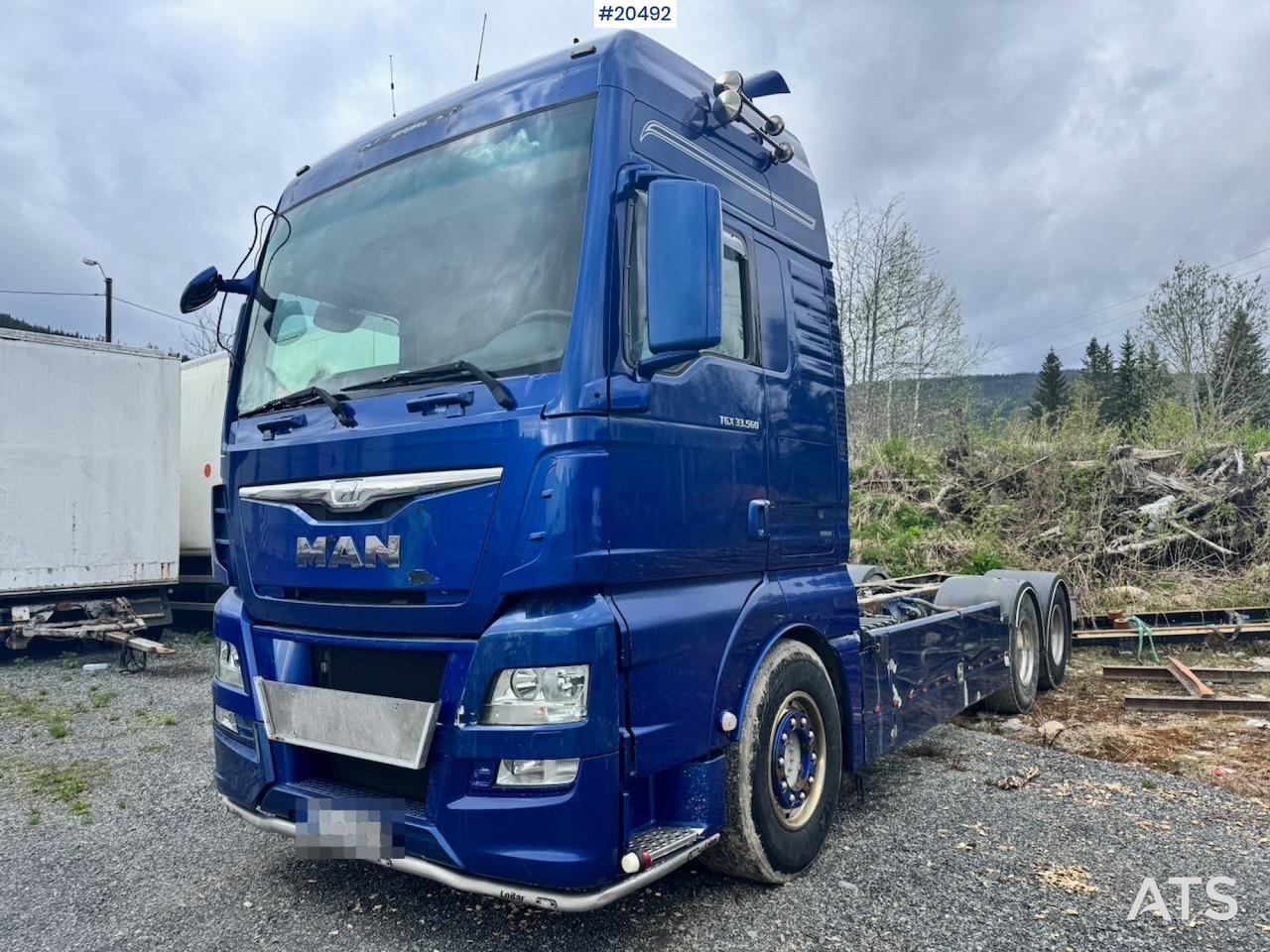 MAN TGX 33.560 - Camião chassi: foto 1 MAN TGX 33.560 - Camião chassi: foto 1
