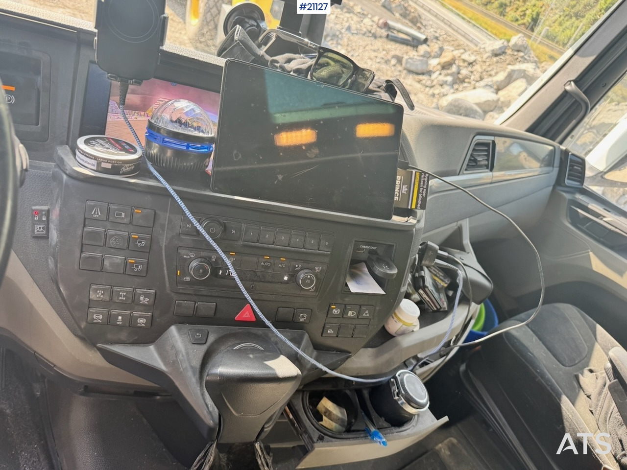 Camião basculante MAN TGX 33.580: foto 24