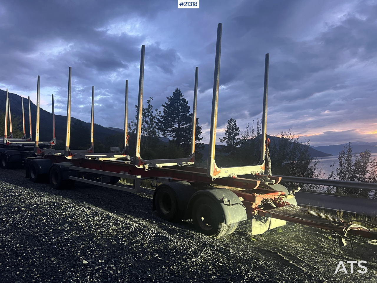 MVB10 MVB10-FLS4 4 akslet Tømmerhenger - Reboque transporte de madeira: foto 2 MVB10 MVB10-FLS4 4 akslet Tømmerhenger - Reboque transporte de madeira: foto 2