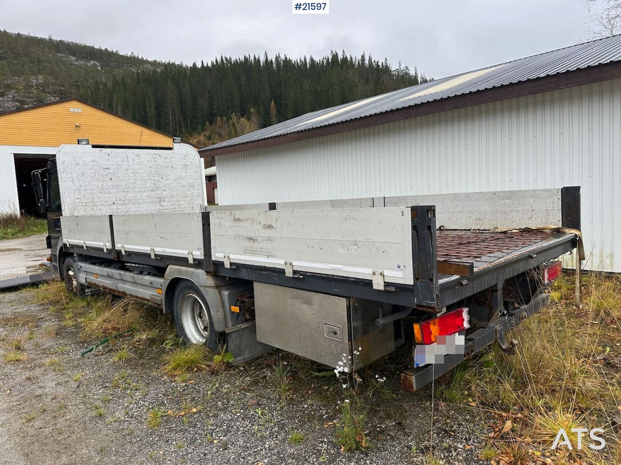 Mercedes 1524 L planbil m/ ny kompressor og vinterdekk. Ikke EU godkjent. - Camião de caixa aberta/ Plataforma: foto 4 Mercedes 1524 L planbil m/ ny kompressor og vinterdekk. Ikke EU godkjent. - Camião de caixa aberta/ Plataforma: foto 4