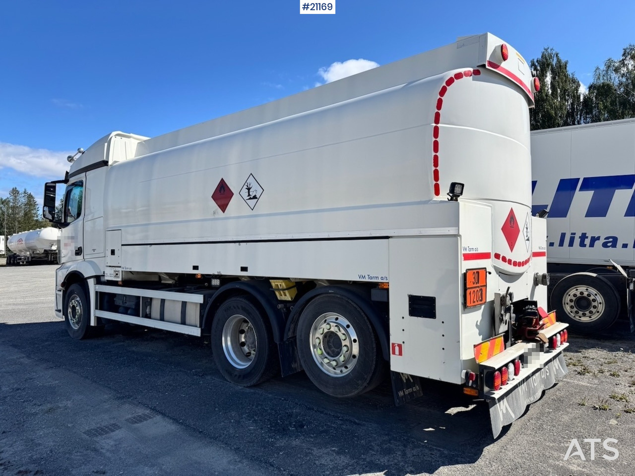 Mercedes Actros 2553 - Caminhão tanque: foto 3 Mercedes Actros 2553 - Caminhão tanque: foto 3