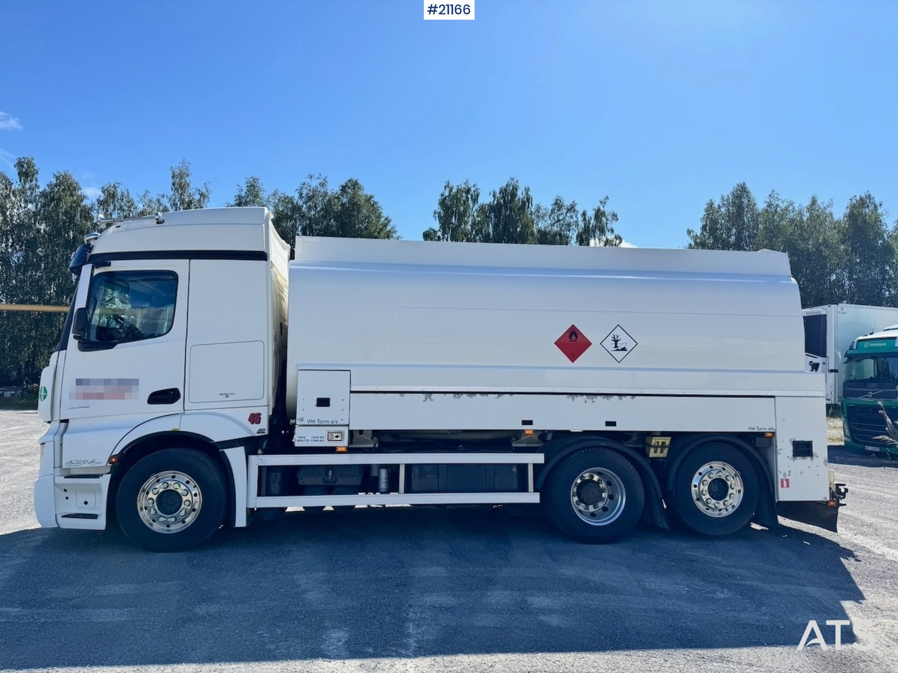 Mercedes Actros 2553 - Caminhão tanque: foto 3 Mercedes Actros 2553 - Caminhão tanque: foto 3