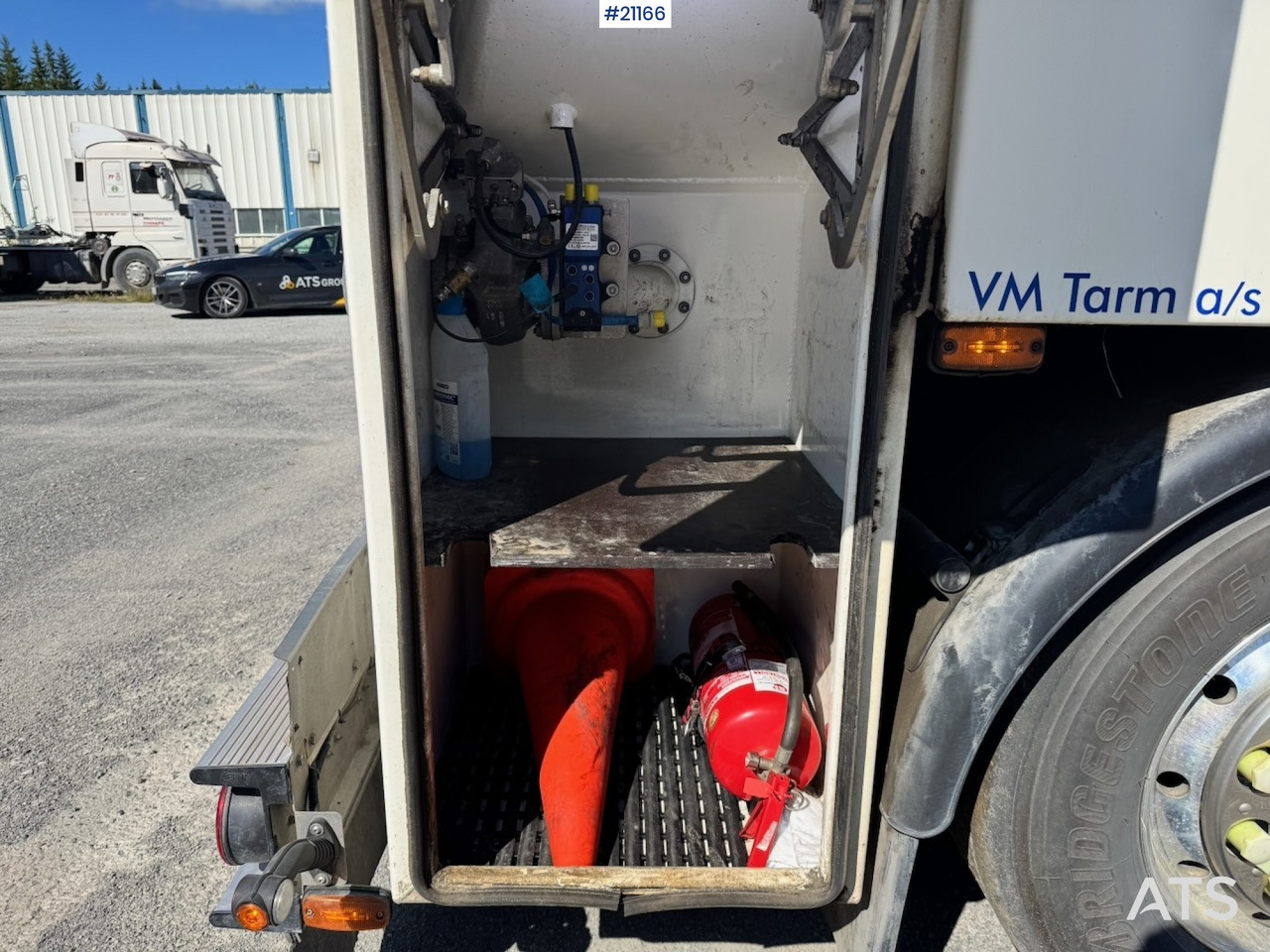 Caminhão tanque Mercedes Actros 2553: foto 36