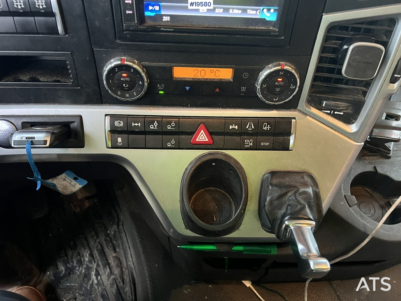 Caminhão tanque Mercedes Actros: foto 44