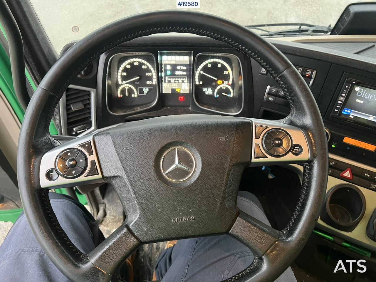 Caminhão tanque Mercedes Actros: foto 42