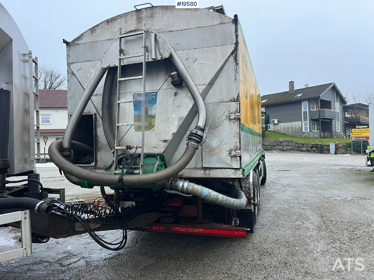 Caminhão tanque Mercedes Actros: foto 15