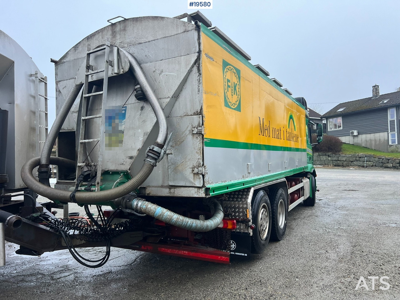 Caminhão tanque Mercedes Actros: foto 14