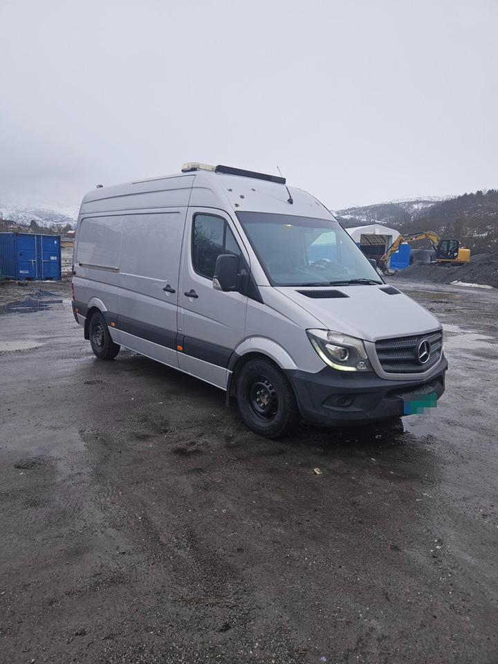 Mercedes SPRINTER - Furgão: foto 3 Mercedes SPRINTER - Furgão: foto 3
