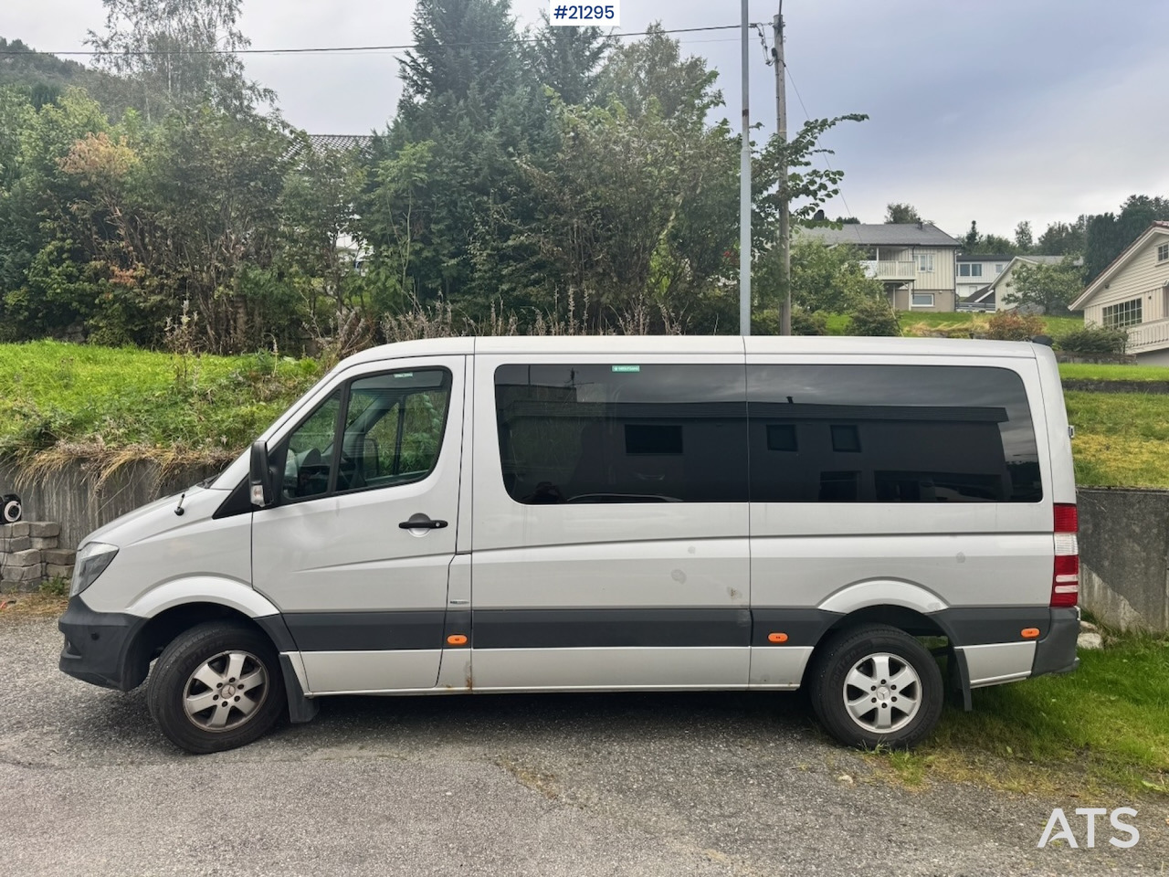 Mercedes Sprinter 316 - Minibus, Furgão de passageiros: foto 3 Mercedes Sprinter 316 - Minibus, Furgão de passageiros: foto 3