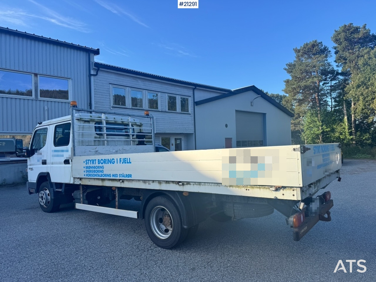 Mitsubishi Fuso Canter - Camião de caixa aberta/ Plataforma: foto 4 Mitsubishi Fuso Canter - Camião de caixa aberta/ Plataforma: foto 4