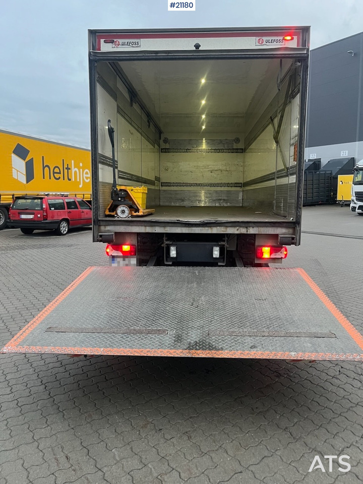 Scania P250 - Camião furgão: foto 4 Scania P250 - Camião furgão: foto 4