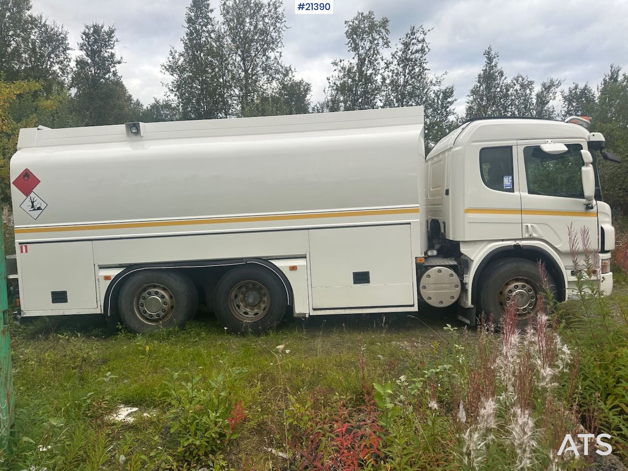 Scania R380 6x2 tankbil m/ eurotank påbygg - Caminhão tanque: foto 4 Scania R380 6x2 tankbil m/ eurotank påbygg - Caminhão tanque: foto 4