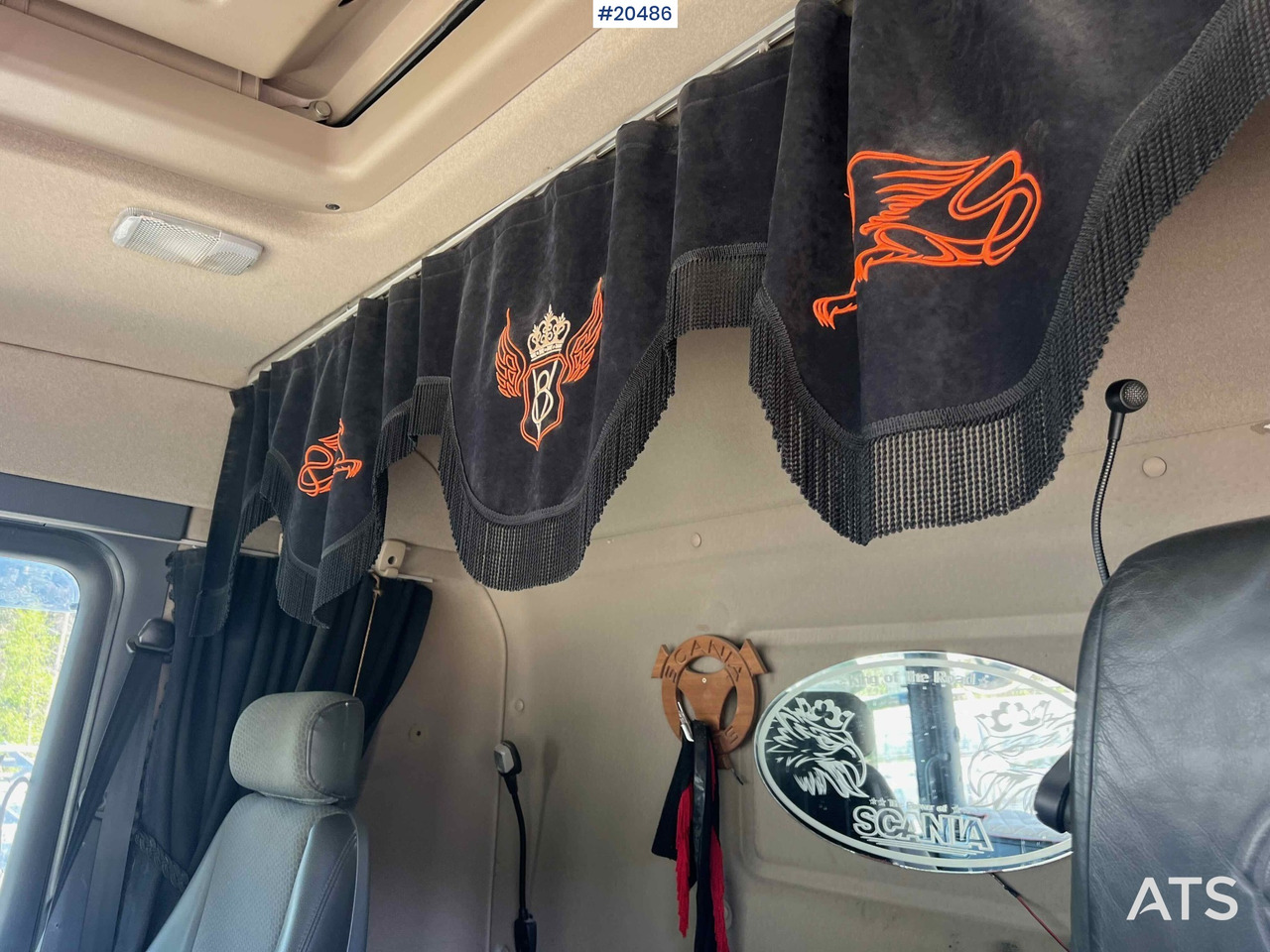 Camião basculante Scania R560: foto 26