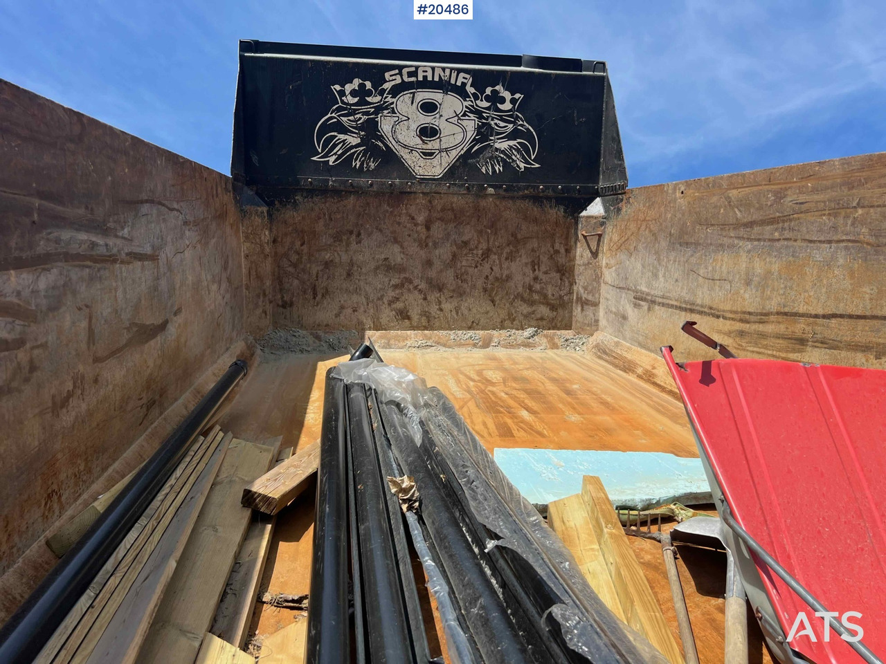 Camião basculante Scania R560: foto 33