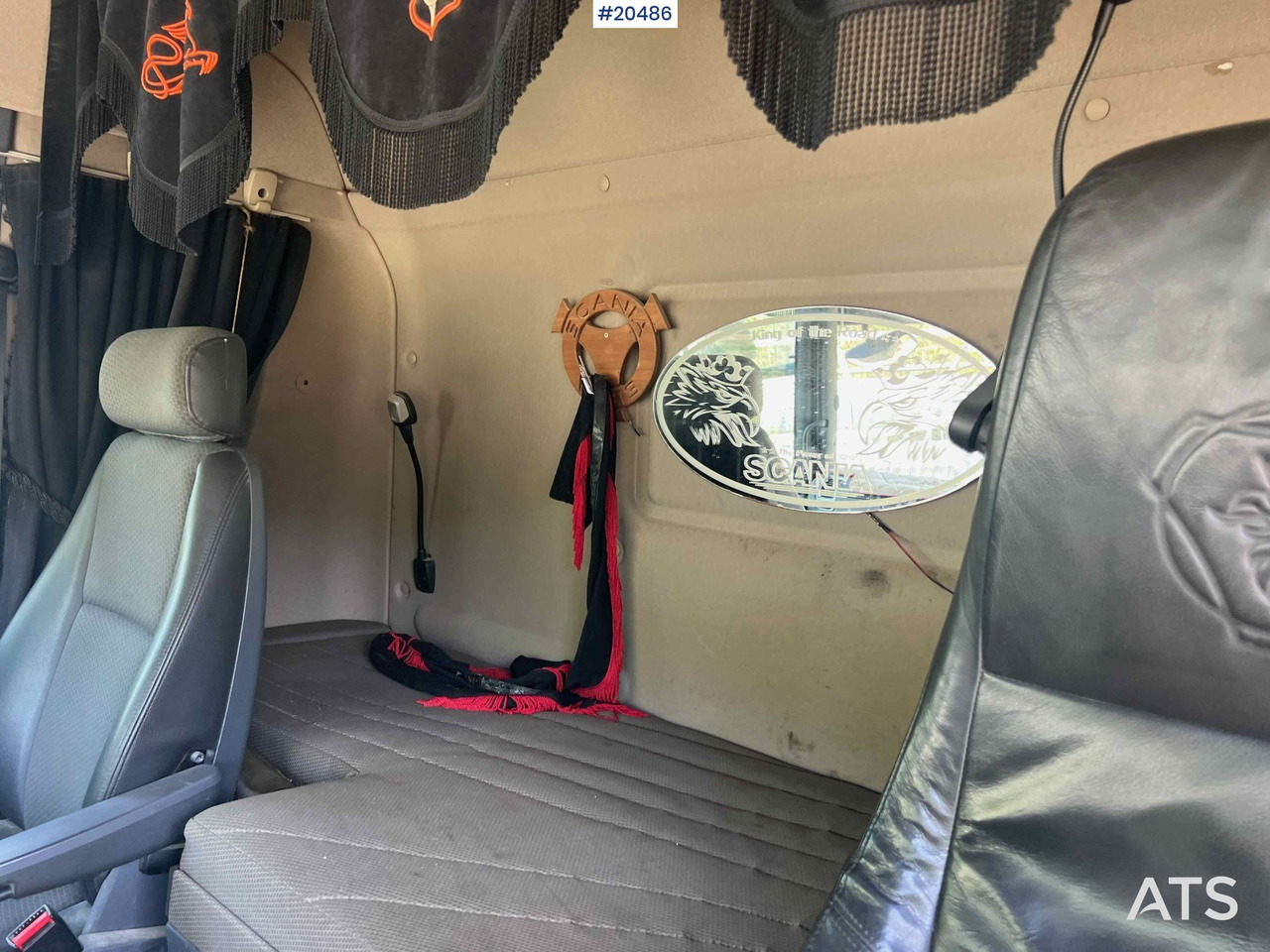 Camião basculante Scania R560: foto 25