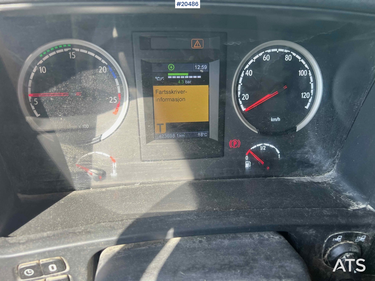 Camião basculante Scania R560: foto 28