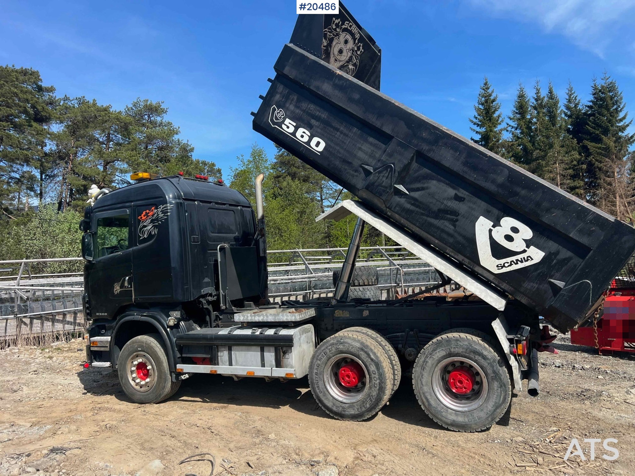 Camião basculante Scania R560: foto 17