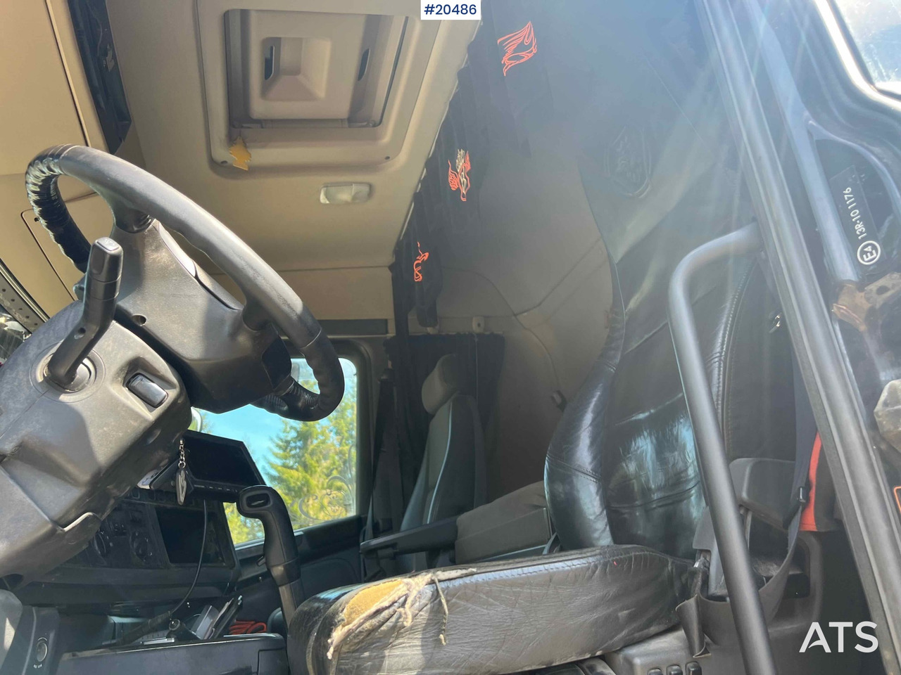 Camião basculante Scania R560: foto 23