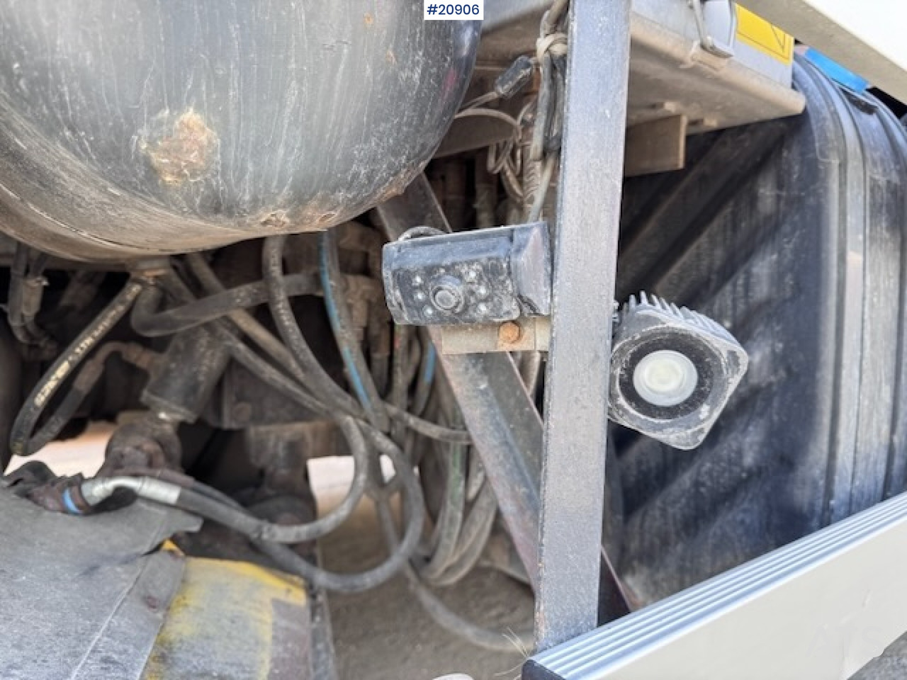 Camião basculante Scania R560: foto 31