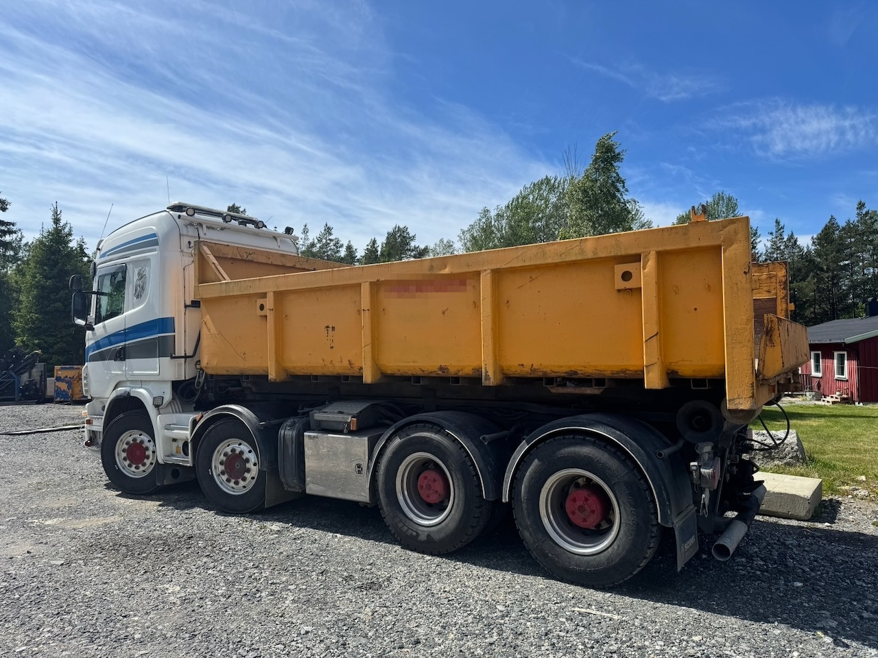 Scania R560 - Camião polibenne: foto 3 Scania R560 - Camião polibenne: foto 3