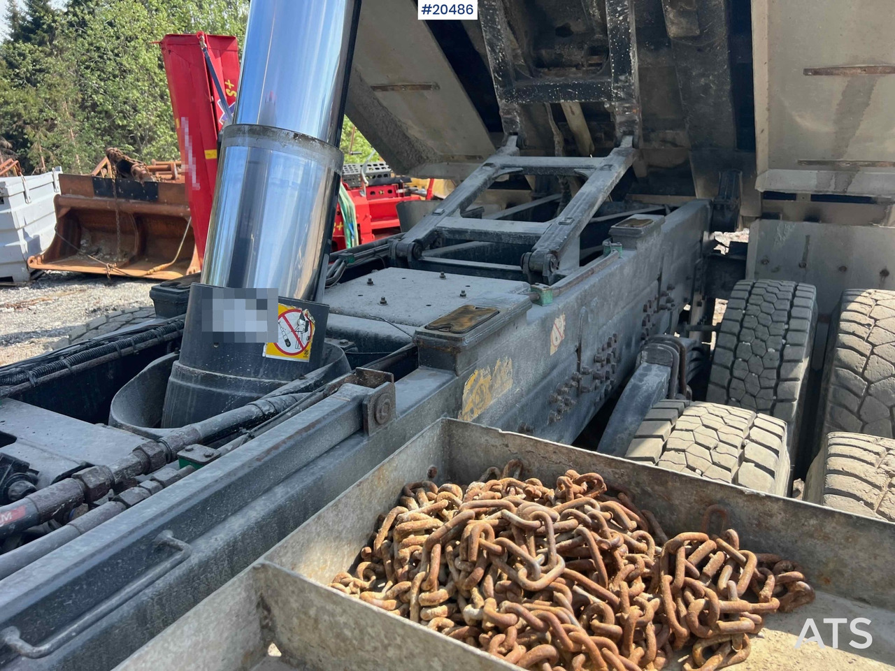 Camião basculante Scania R560: foto 35