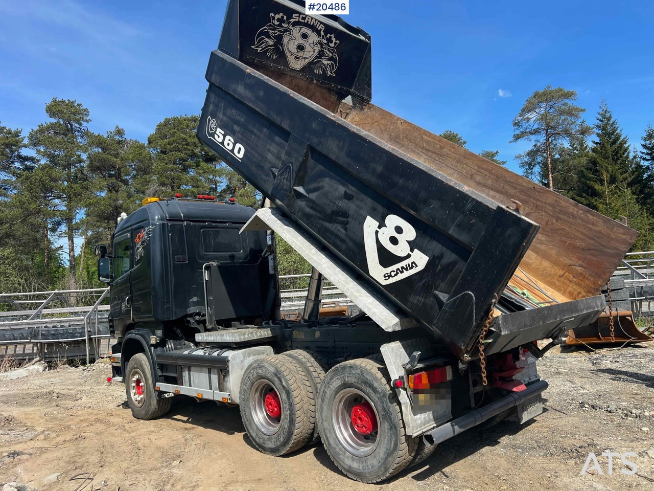 Camião basculante Scania R560: foto 15