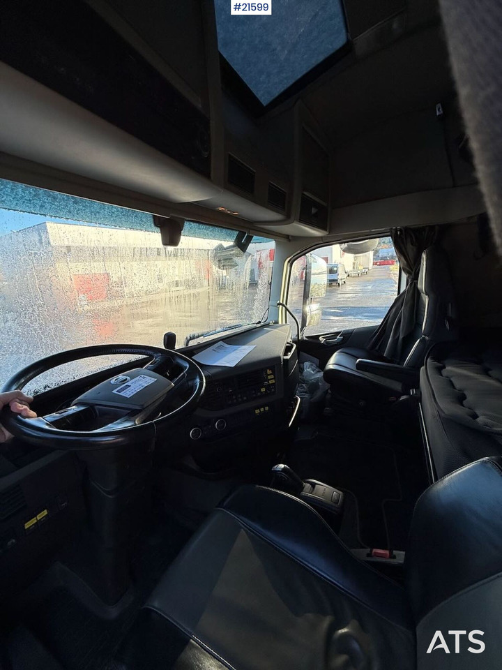 Leasing de Volvo 540 8x4 dyrebil m/ Finkl påbygg, onspot og godkjent til 225 dyr Volvo 540 8x4 dyrebil m/ Finkl påbygg, onspot og godkjent til 225 dyr: foto 40