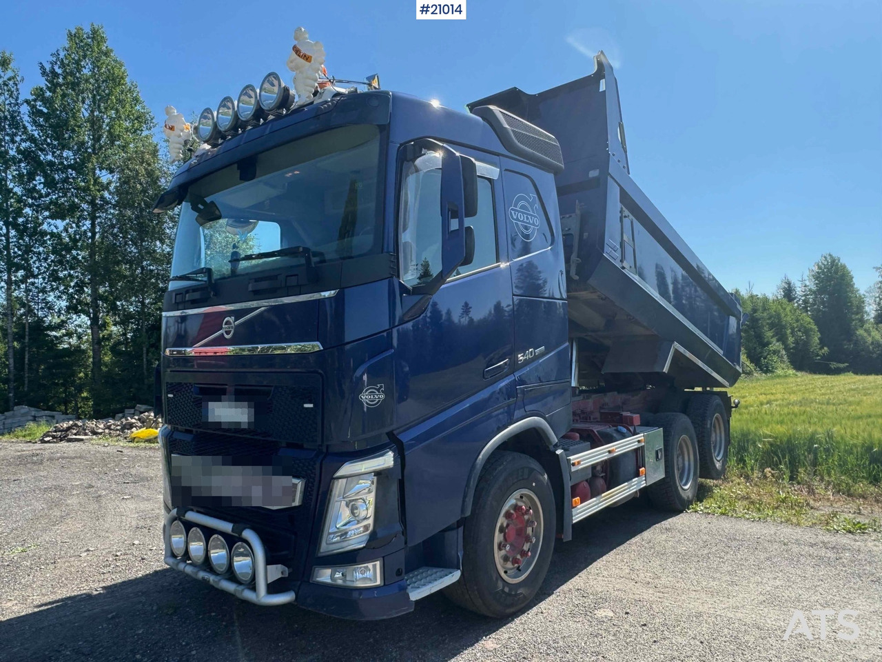 Volvo FH 540 - Camião basculante: foto 2 Volvo FH 540 - Camião basculante: foto 2